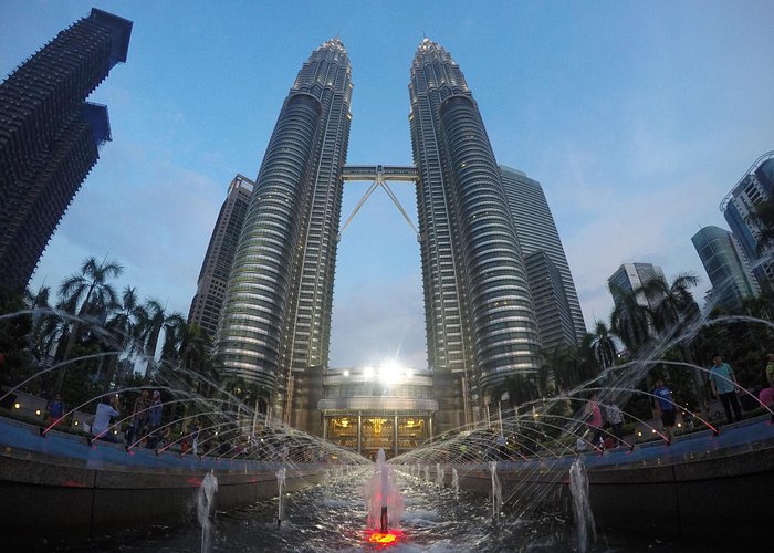 Petronas Twin Towers in Kuala Lumpur is the world's tallest twin building